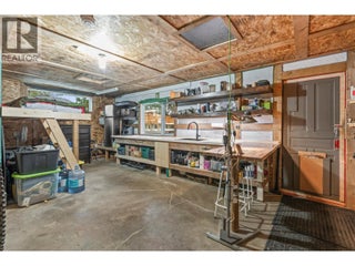 1016 34 Avenue. Vernon, British Columbia