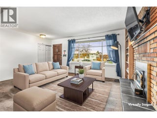 1016 34 Avenue. Vernon, British Columbia