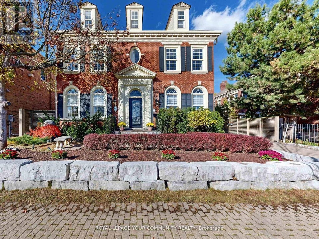 68 Regent Street, Richmond Hill (mill Pond)