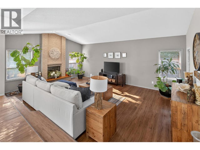 Photo of Listing #10370816