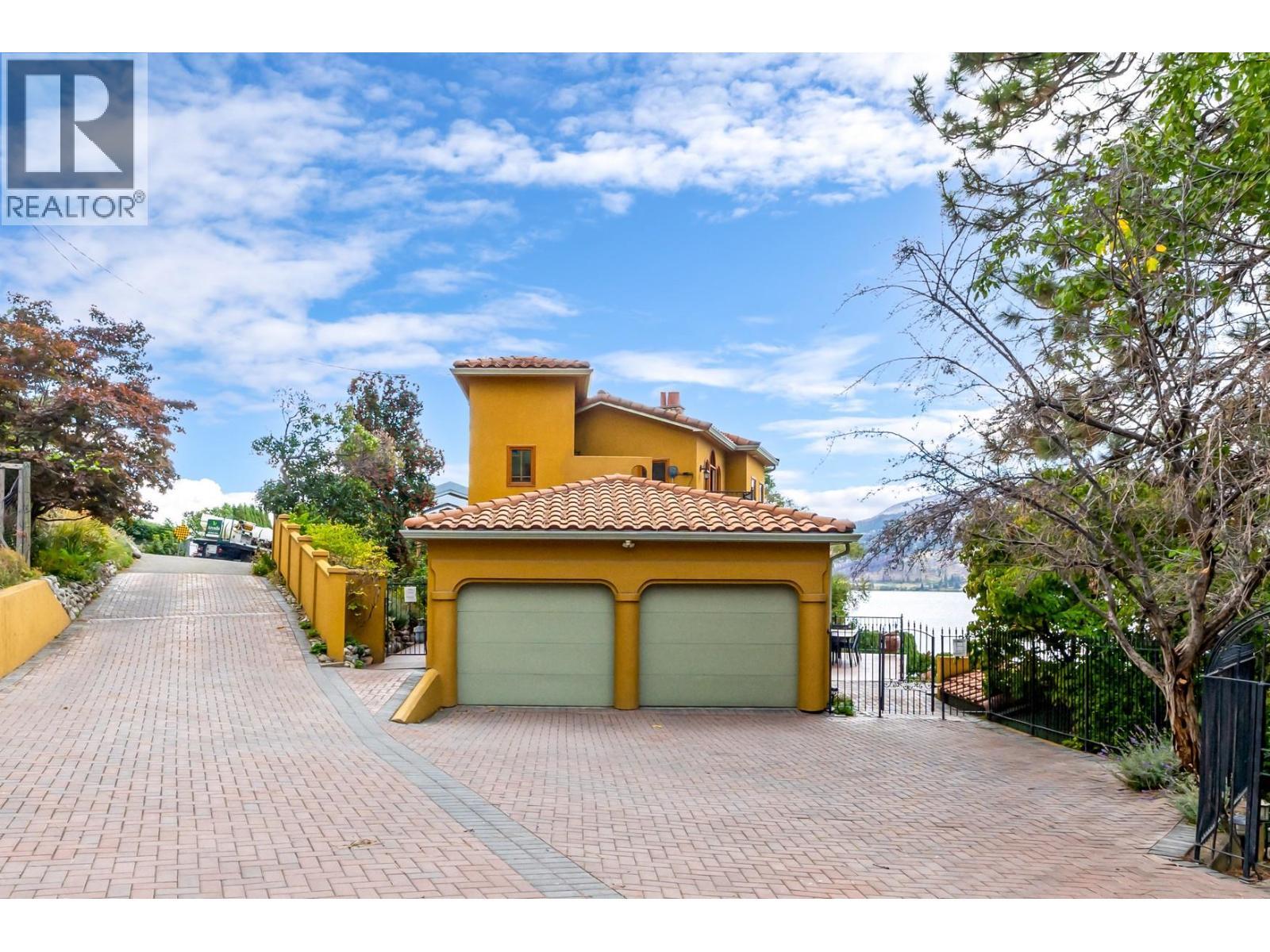414 Herbert Heights Road. Kelowna, British Columbia