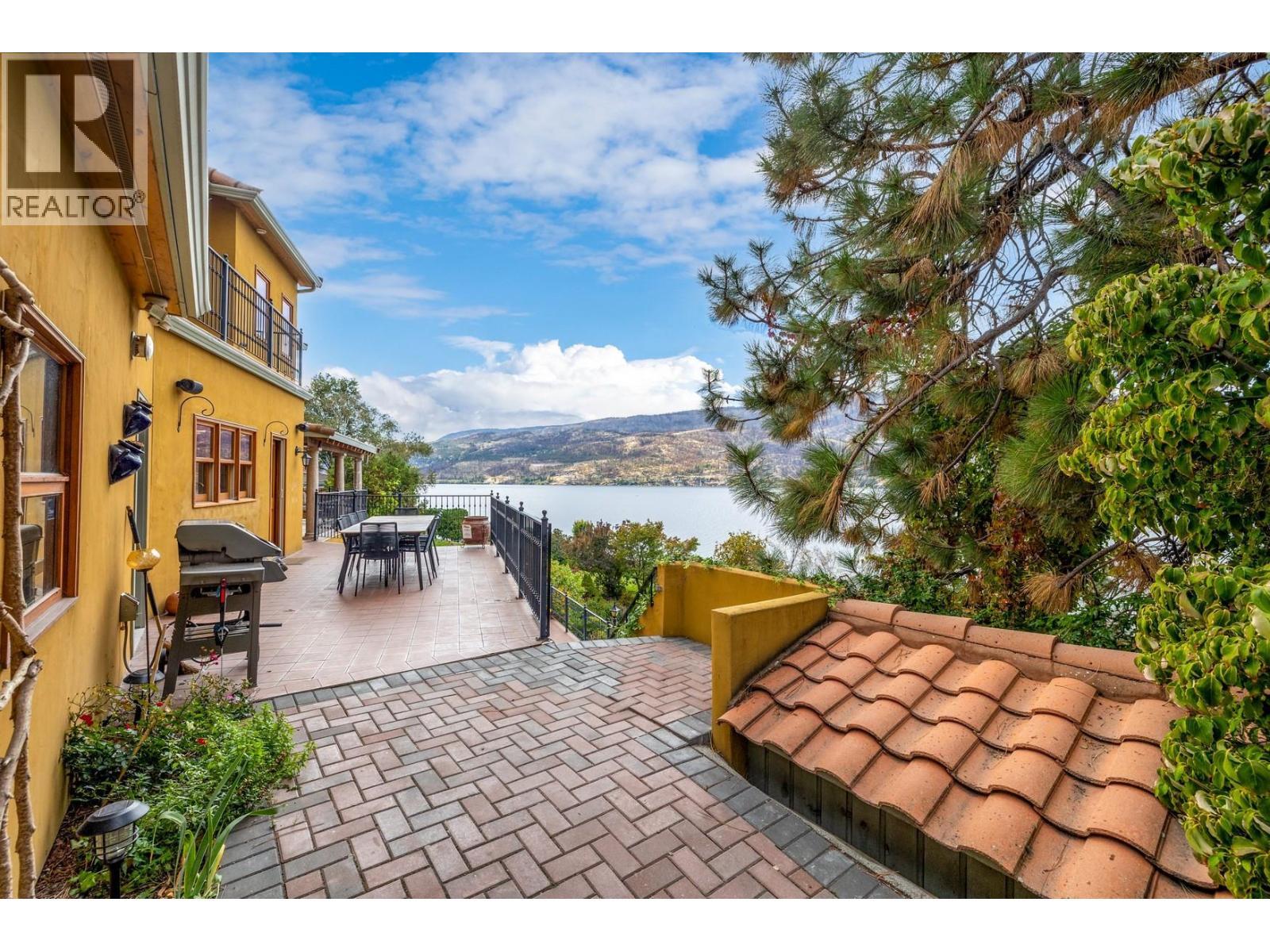414 Herbert Heights Road. Kelowna, British Columbia