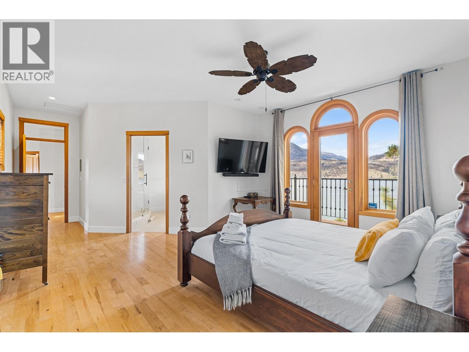 414 Herbert Heights Road. Kelowna, British Columbia