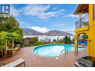 414 Herbert Heights Road. Kelowna, British Columbia