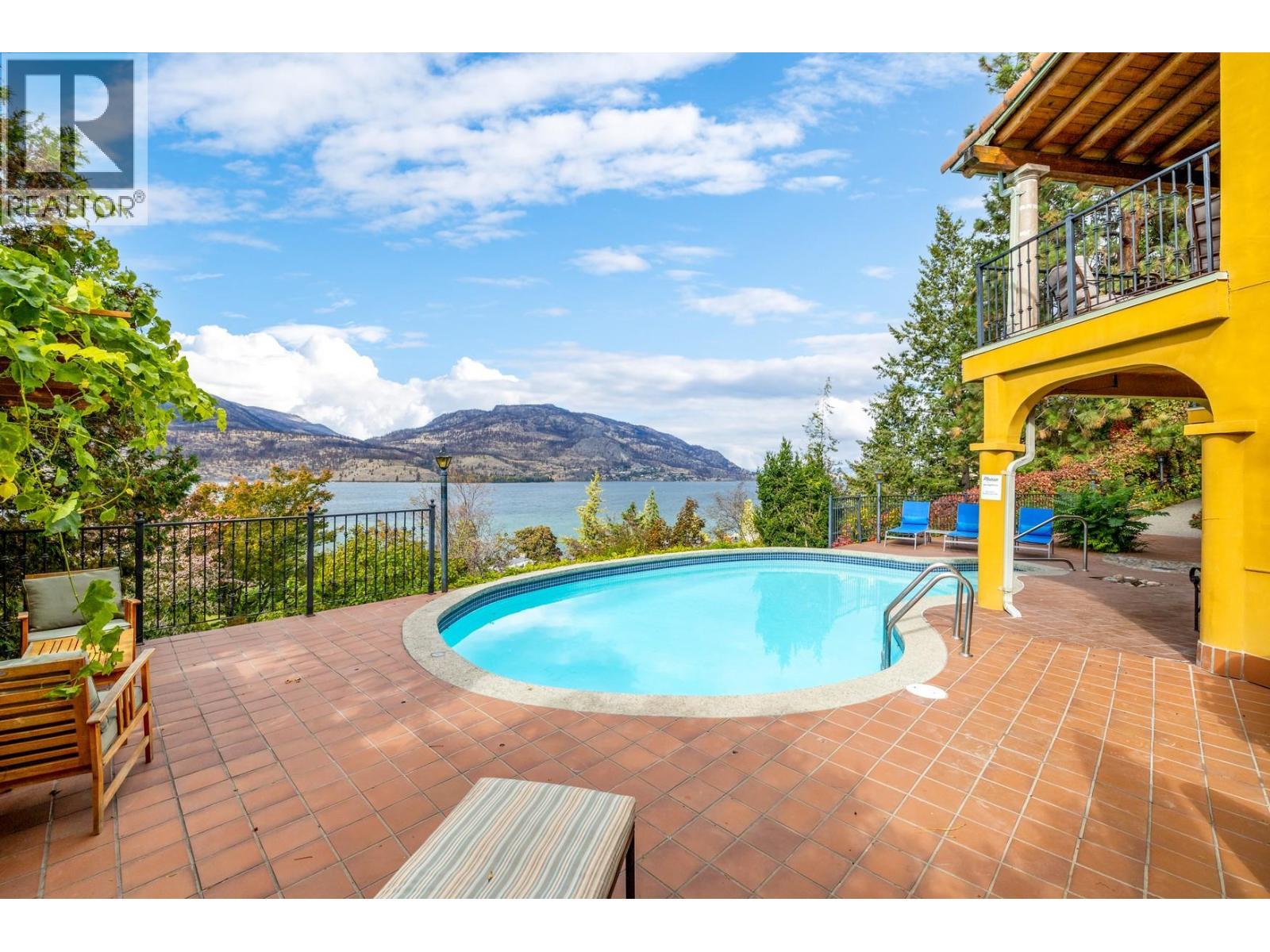 414 Herbert Heights Road. Kelowna, British Columbia