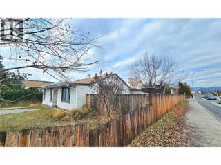 894 Morrison Avenue. Kelowna, British Columbia