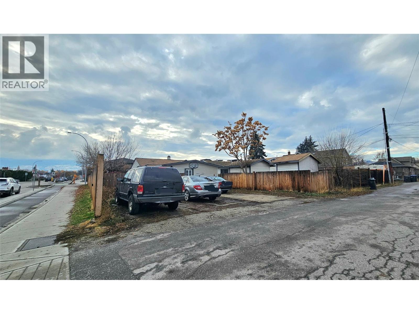 894 Morrison Avenue. Kelowna, British Columbia