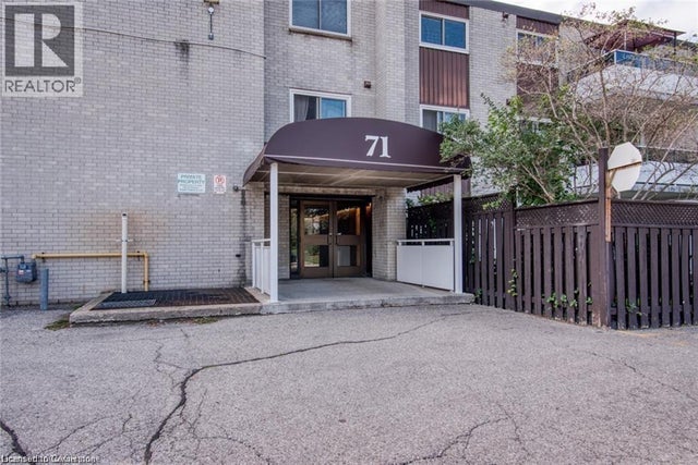 71 Vanier Drive Unit# 211, Kitchener