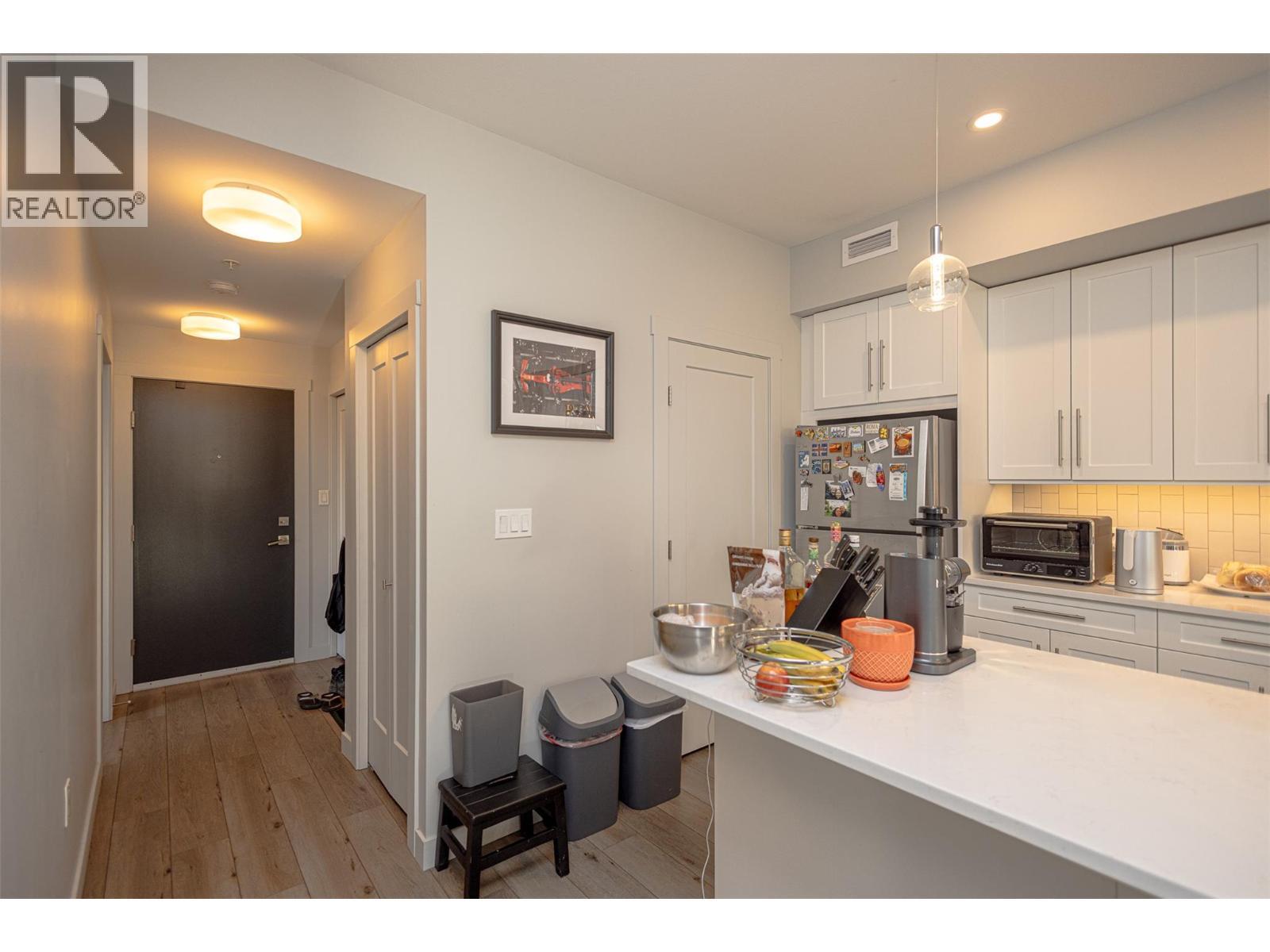 3630 Mission Springs Drive Unit# 306. Kelowna, British Columbia