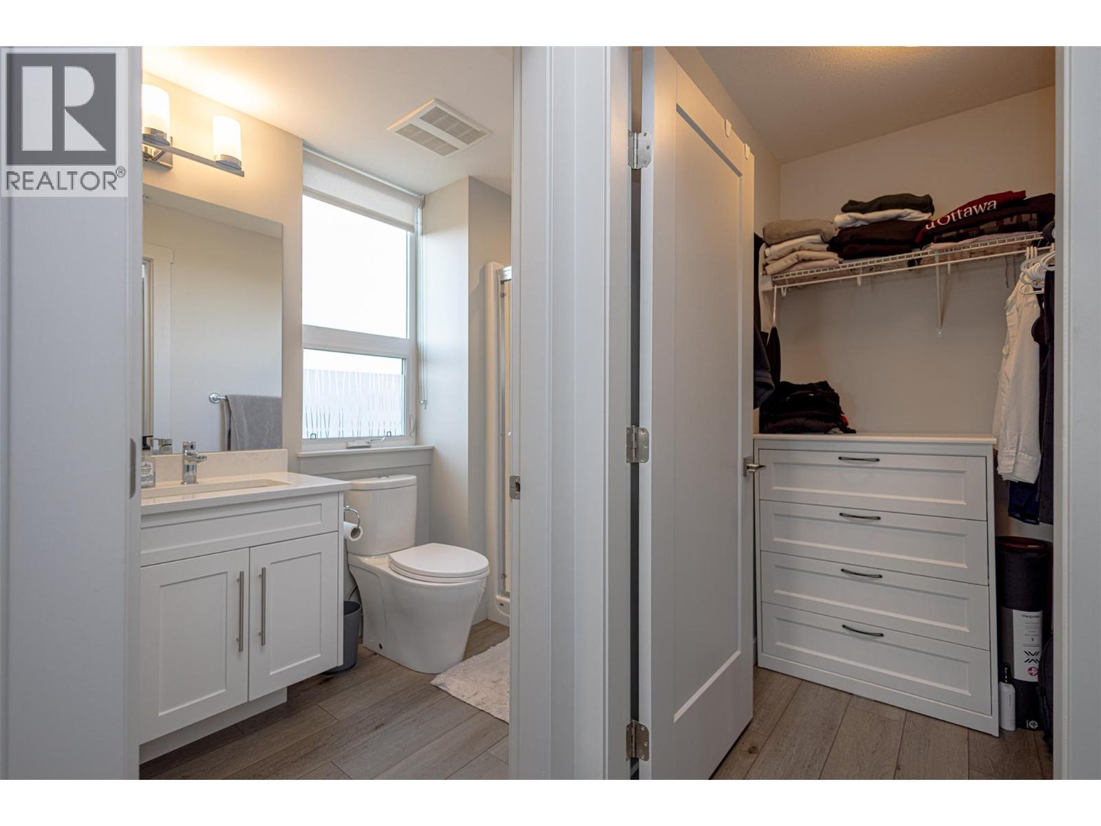 3630 Mission Springs Drive Unit# 306. Kelowna, British Columbia