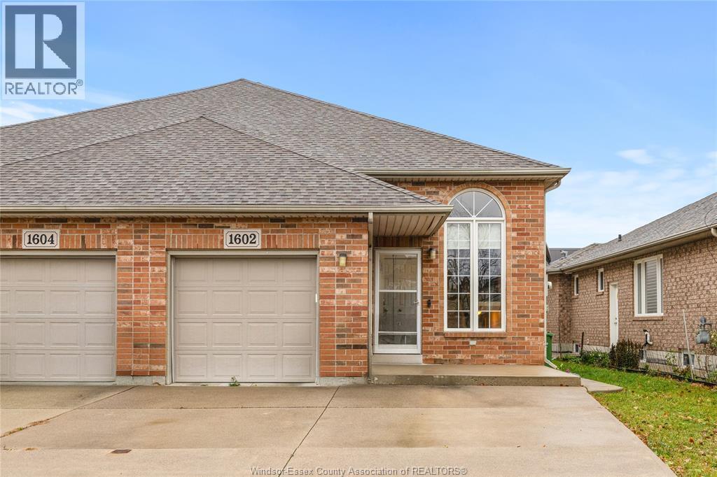 1602 Heatherglen Crescent, Tecumseh