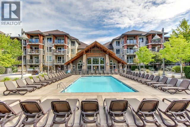 1099 Sunset Drive Unit# 334, Kelowna