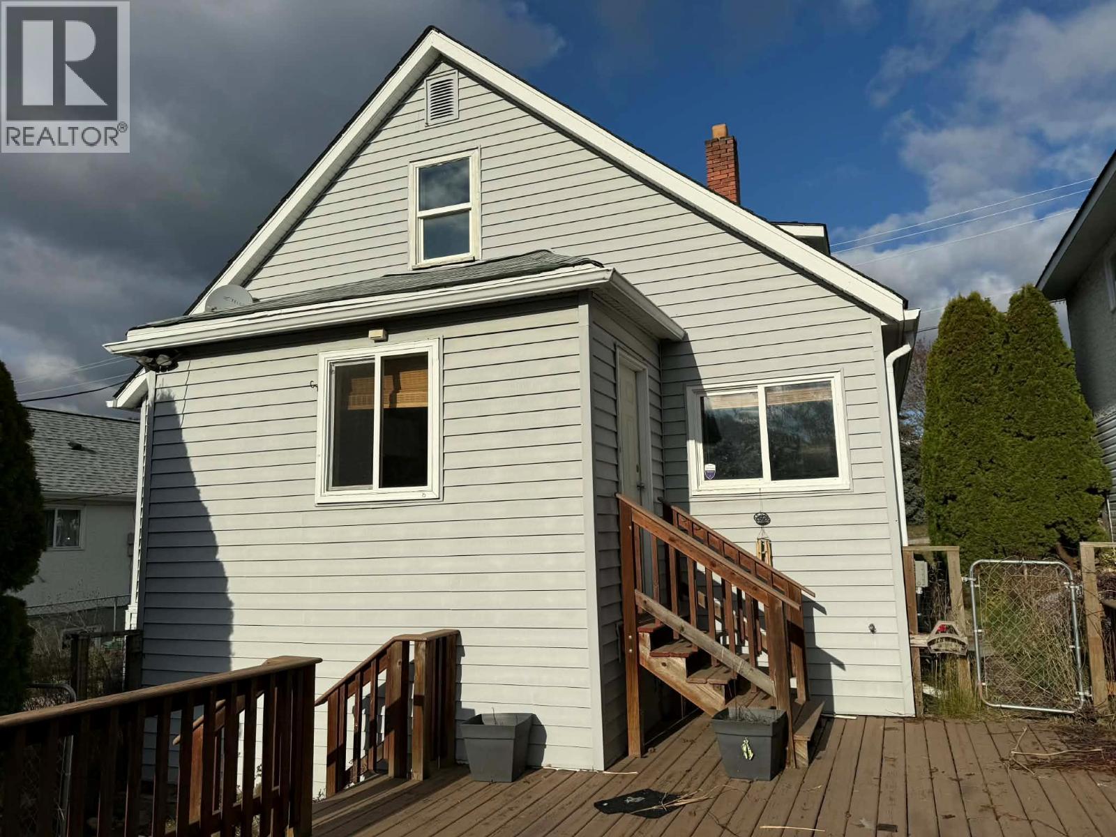 168 Crescent Street. Castlegar, British Columbia