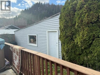 168 Crescent Street. Castlegar, British Columbia