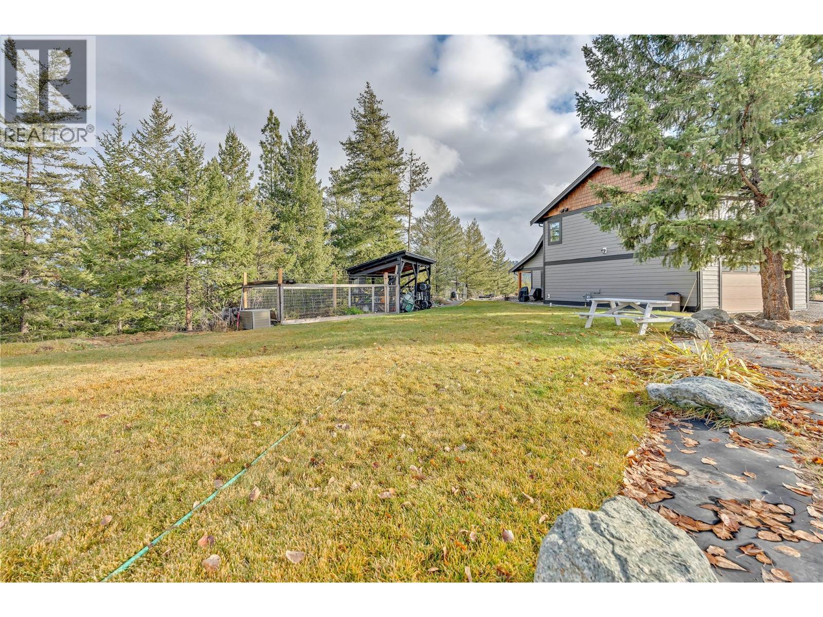 3-640 Hwy 3. Princeton, British Columbia