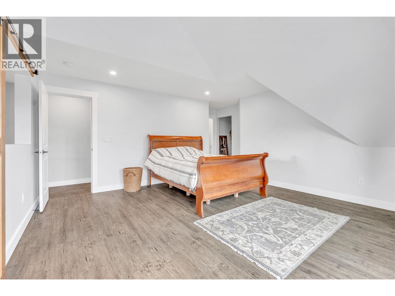 3-640 Hwy 3. Princeton, British Columbia