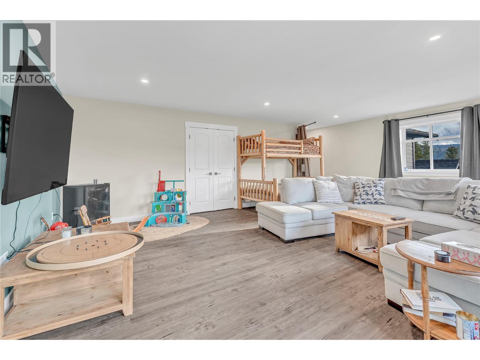 3-640 Hwy 3. Princeton, British Columbia