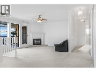 727 Cassiar Crescent. Kelowna, British Columbia