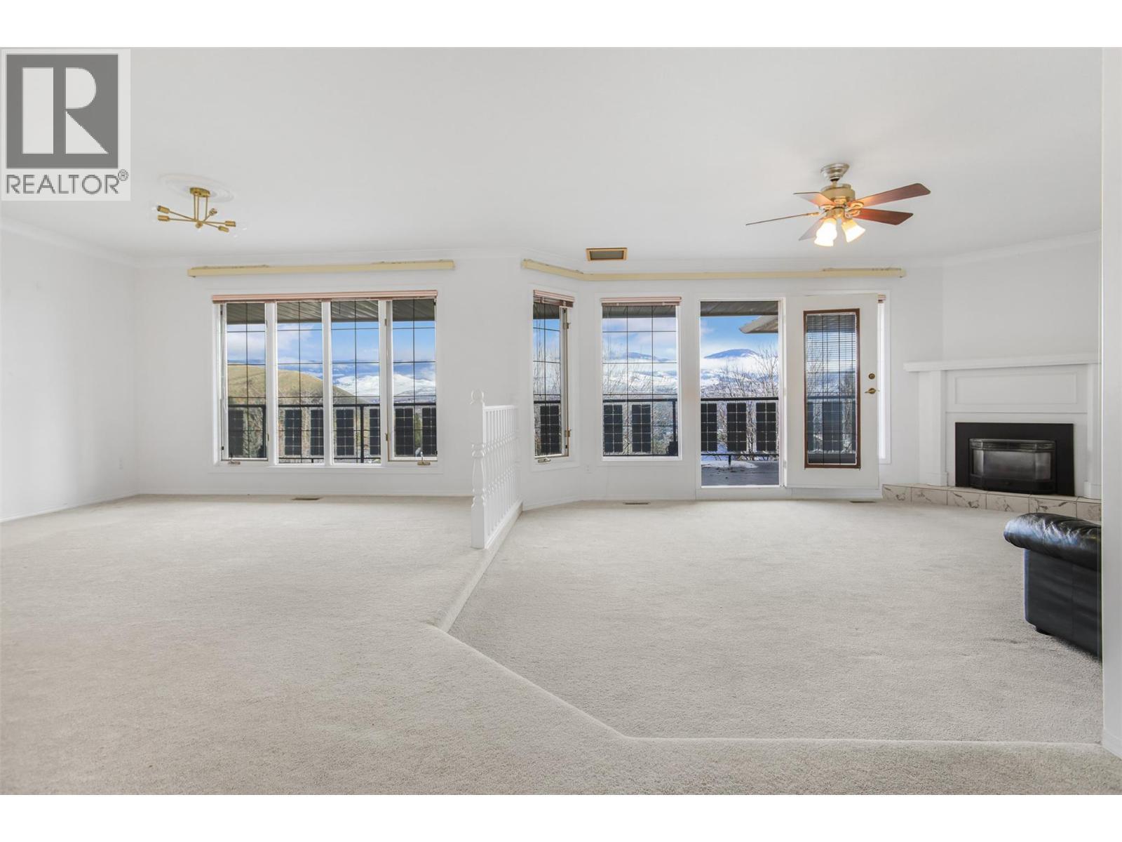 727 Cassiar Crescent. Kelowna, British Columbia