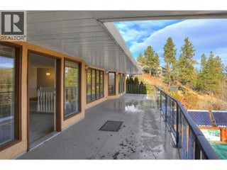 727 Cassiar Crescent. Kelowna, British Columbia