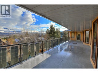 727 Cassiar Crescent. Kelowna, British Columbia