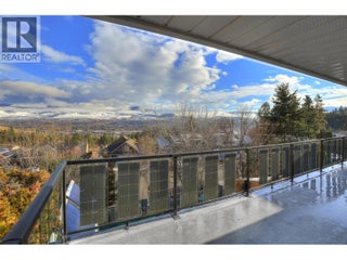727 Cassiar Crescent. Kelowna, British Columbia