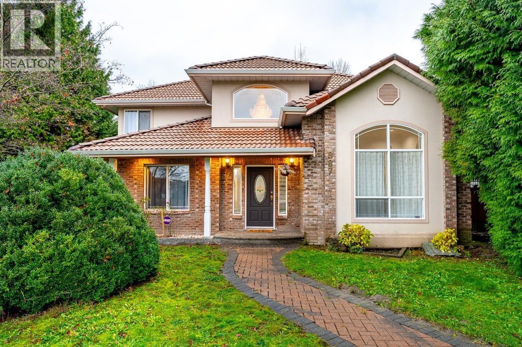 887 Riverside Drive, Port Coquitlam
