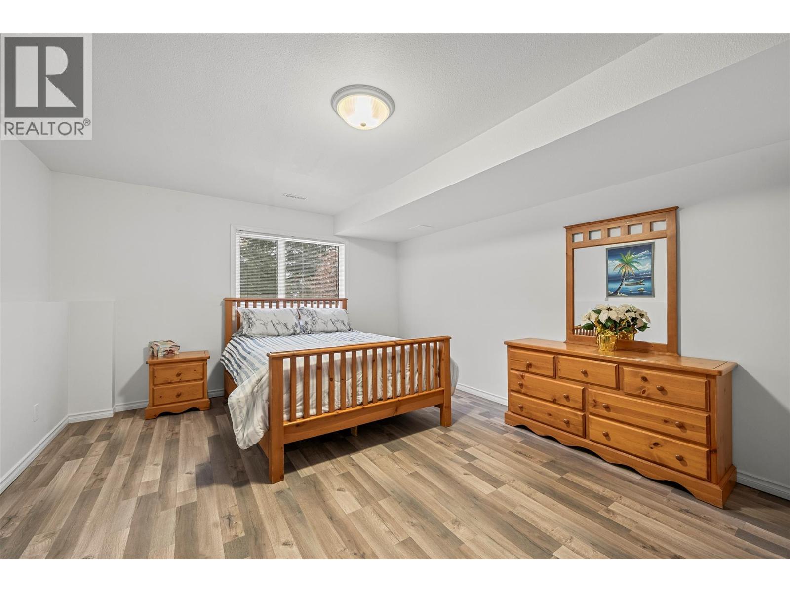 2421 Mount Tuam Crescent. Sorrento, British Columbia