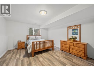 2421 Mount Tuam Crescent. Sorrento, British Columbia