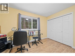 2421 Mount Tuam Crescent. Sorrento, British Columbia