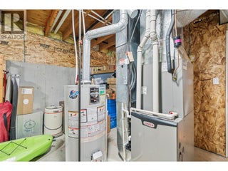 2421 Mount Tuam Crescent. Sorrento, British Columbia