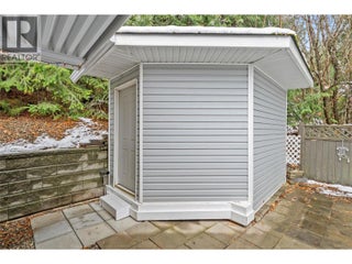 2421 Mount Tuam Crescent. Sorrento, British Columbia