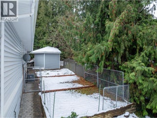 2421 Mount Tuam Crescent. Sorrento, British Columbia