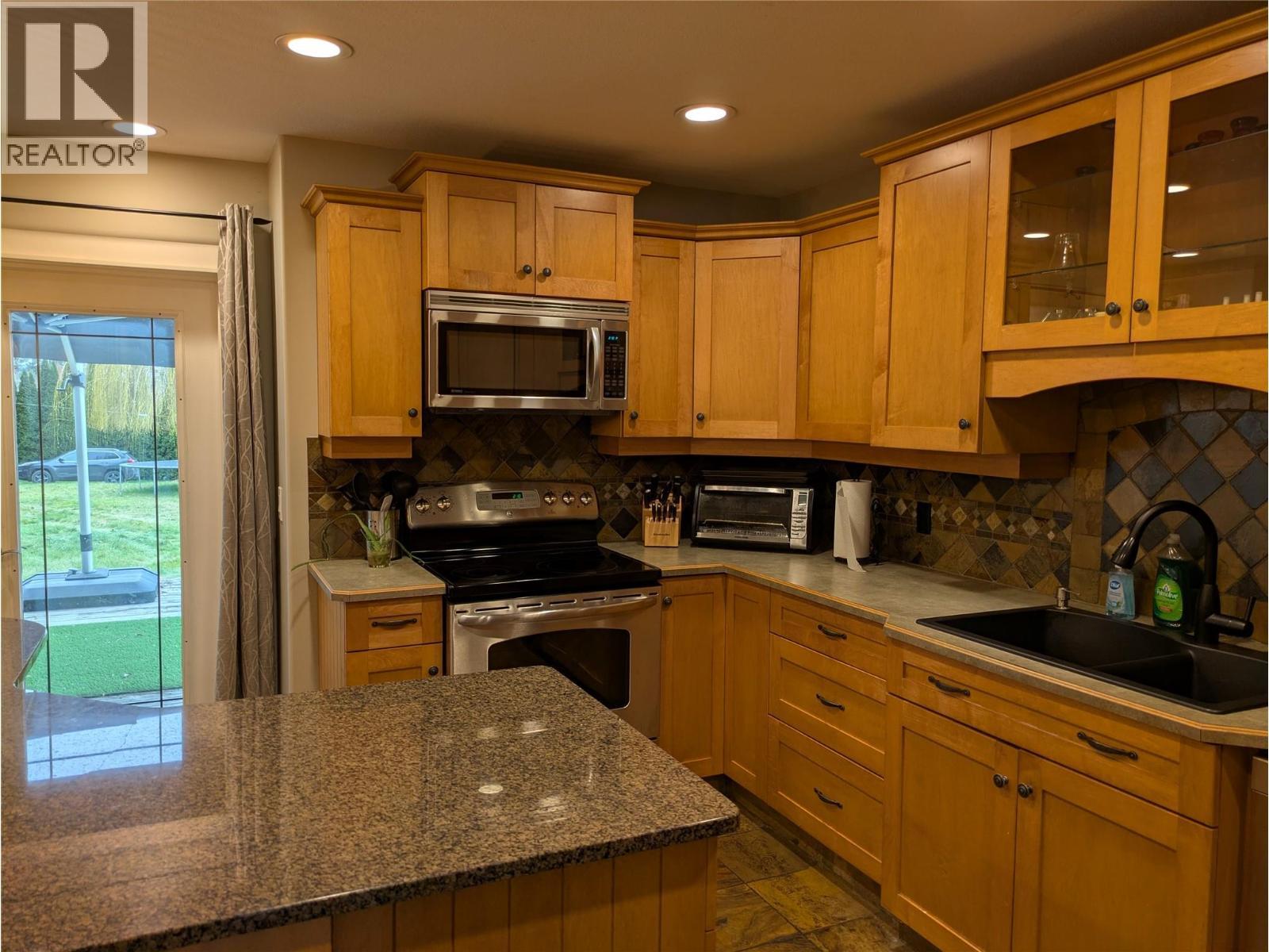 3576 Rose Road. Kelowna, British Columbia