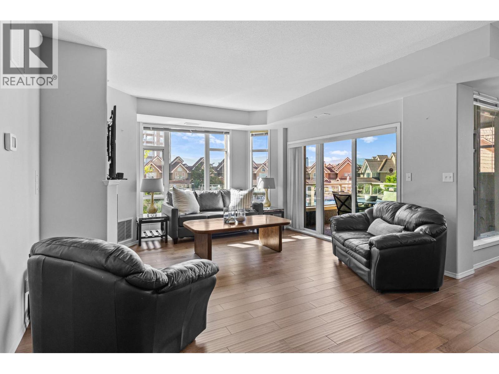 1128 Sunset Drive Unit# 401. Kelowna, British Columbia