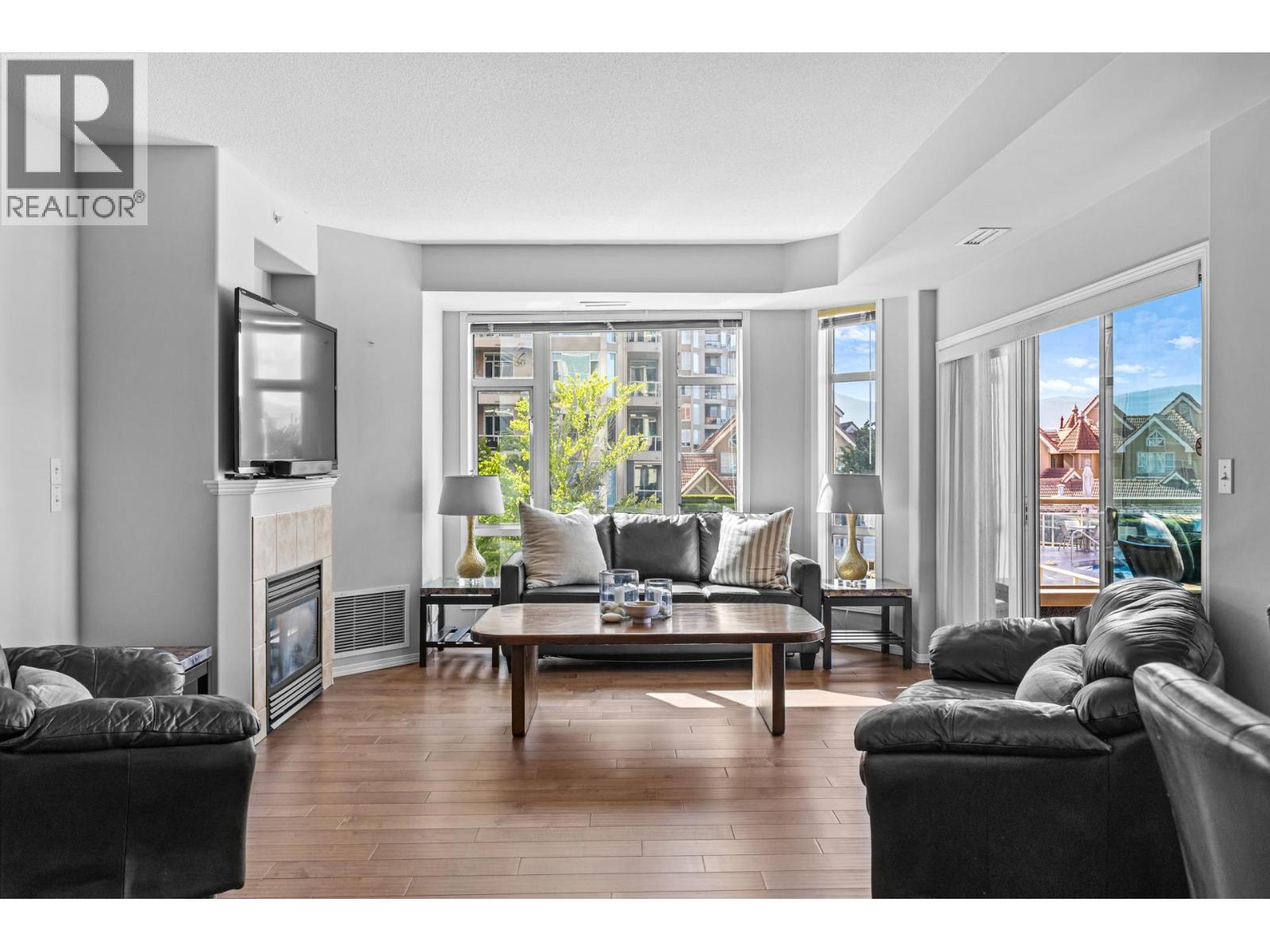 1128 Sunset Drive Unit# 401. Kelowna, British Columbia