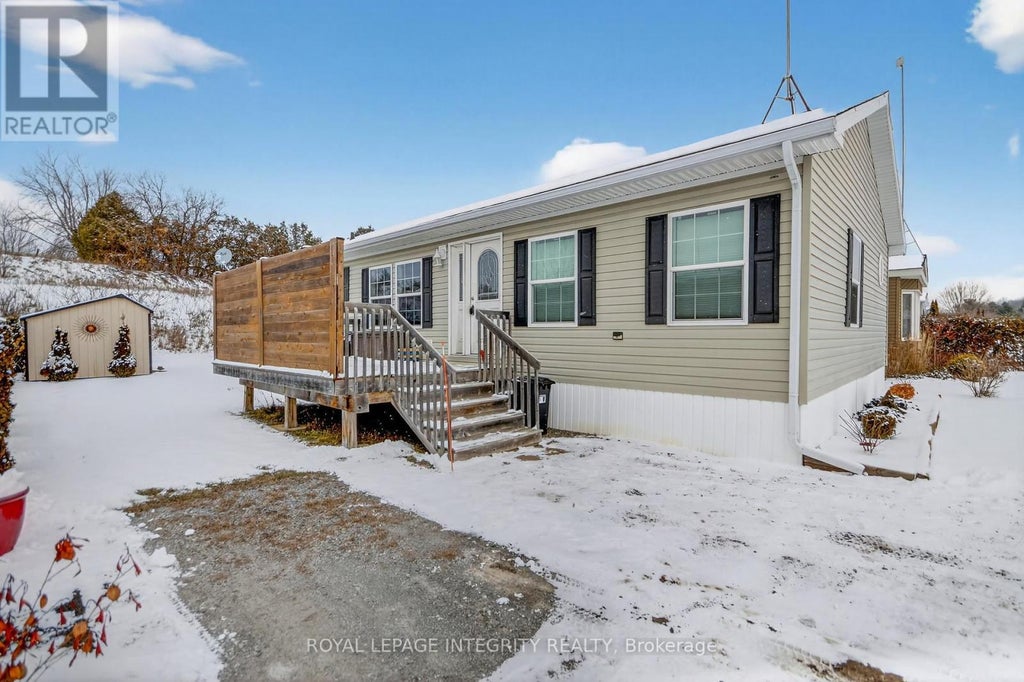 6713 Chris Tierney Private, Ottawa