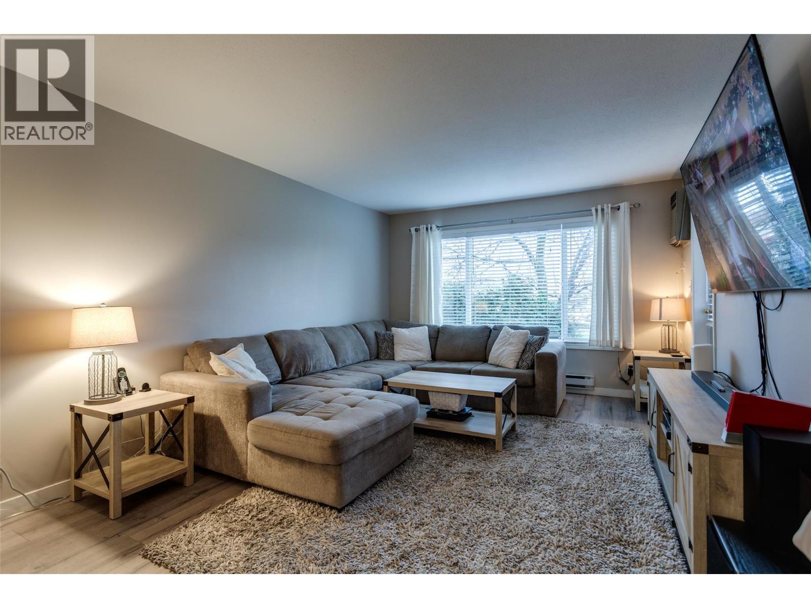 400 Sutton Crescent Unit# 110. Kelowna, British Columbia