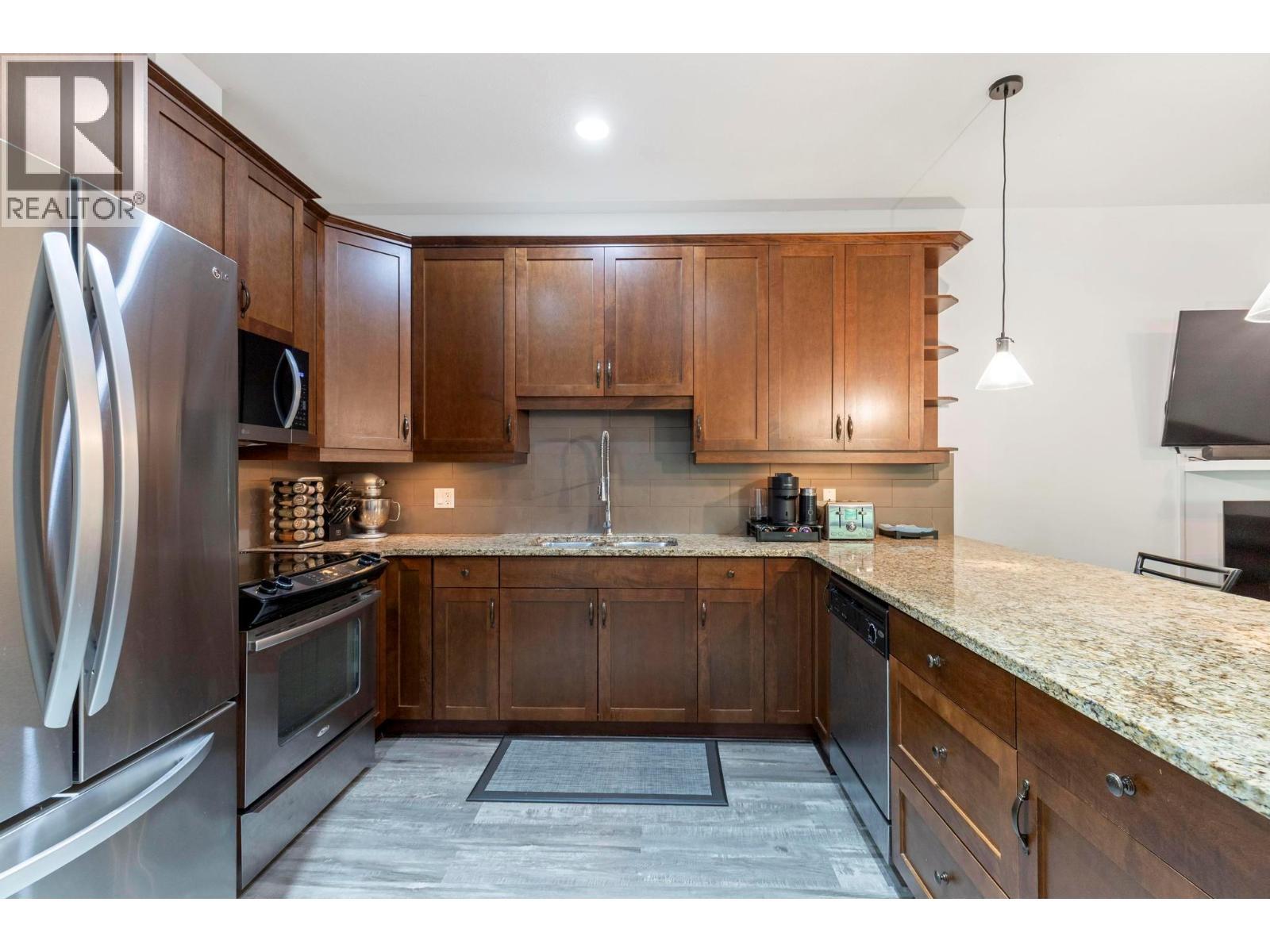 511 Yates Road Unit# 227. Kelowna, British Columbia