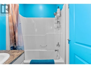 801 20 Street Ne Unit# 27. Salmon Arm, British Columbia