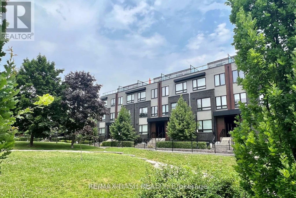 204 - 1130 Briar Hill Avenue, Toronto (briar Hill-Belgravia)