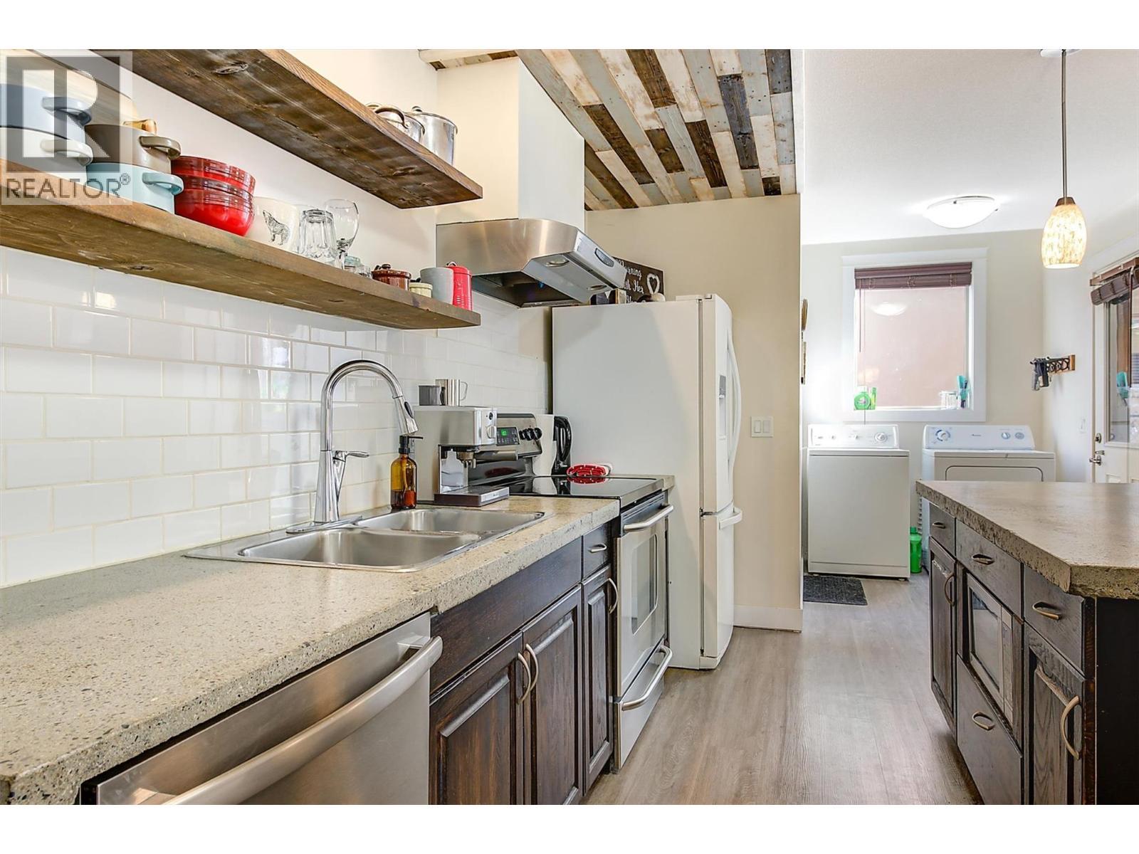 737 Kuipers Crescent. Kelowna, British Columbia