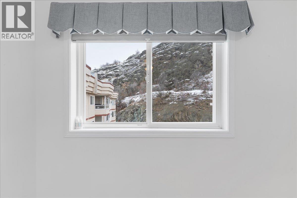 3806 35 Avenue Unit# 403. Vernon, British Columbia