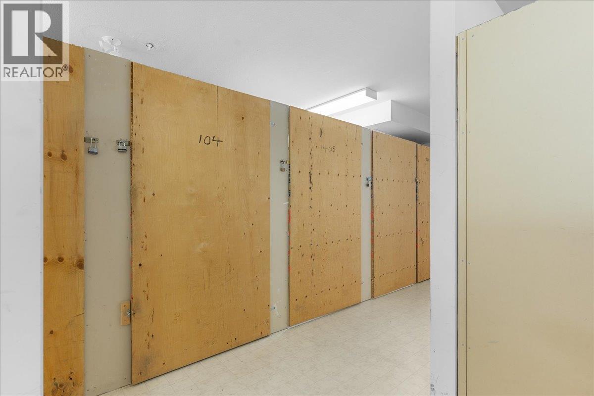 3806 35 Avenue Unit# 403. Vernon, British Columbia