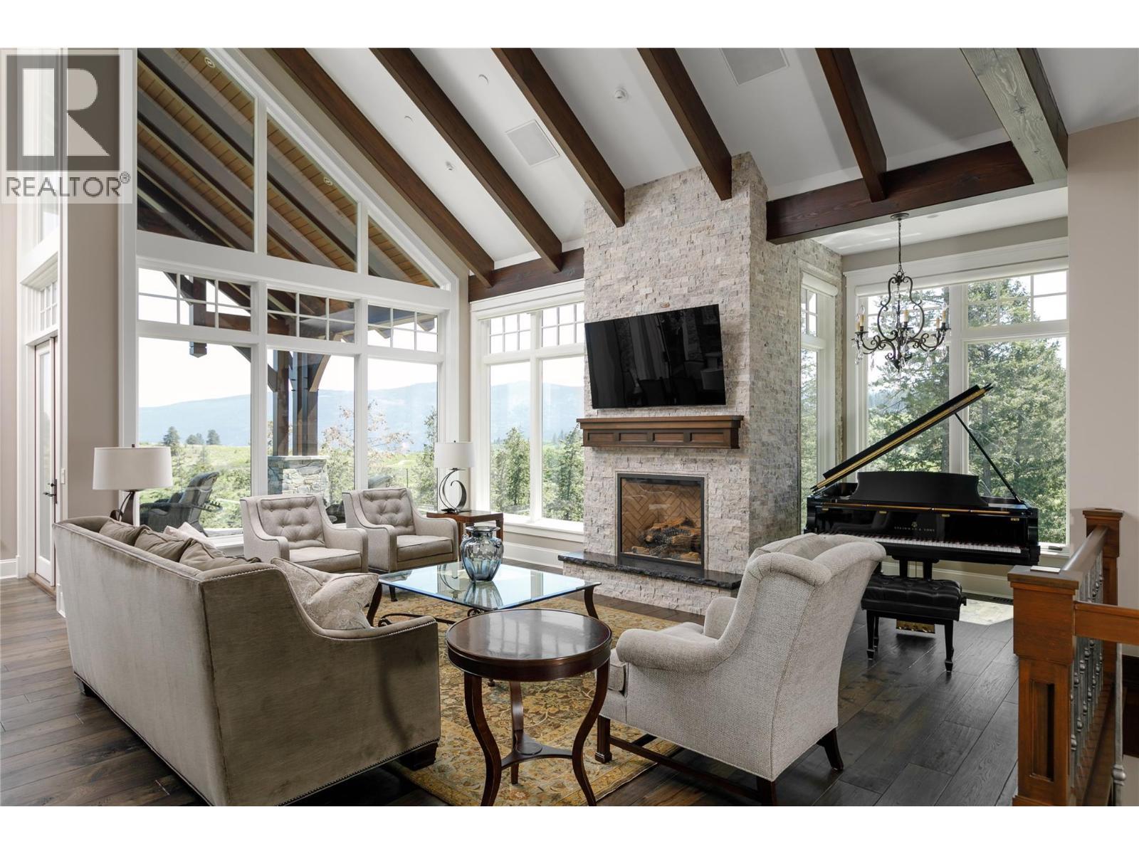 622 Jigger Place. Vernon, British Columbia