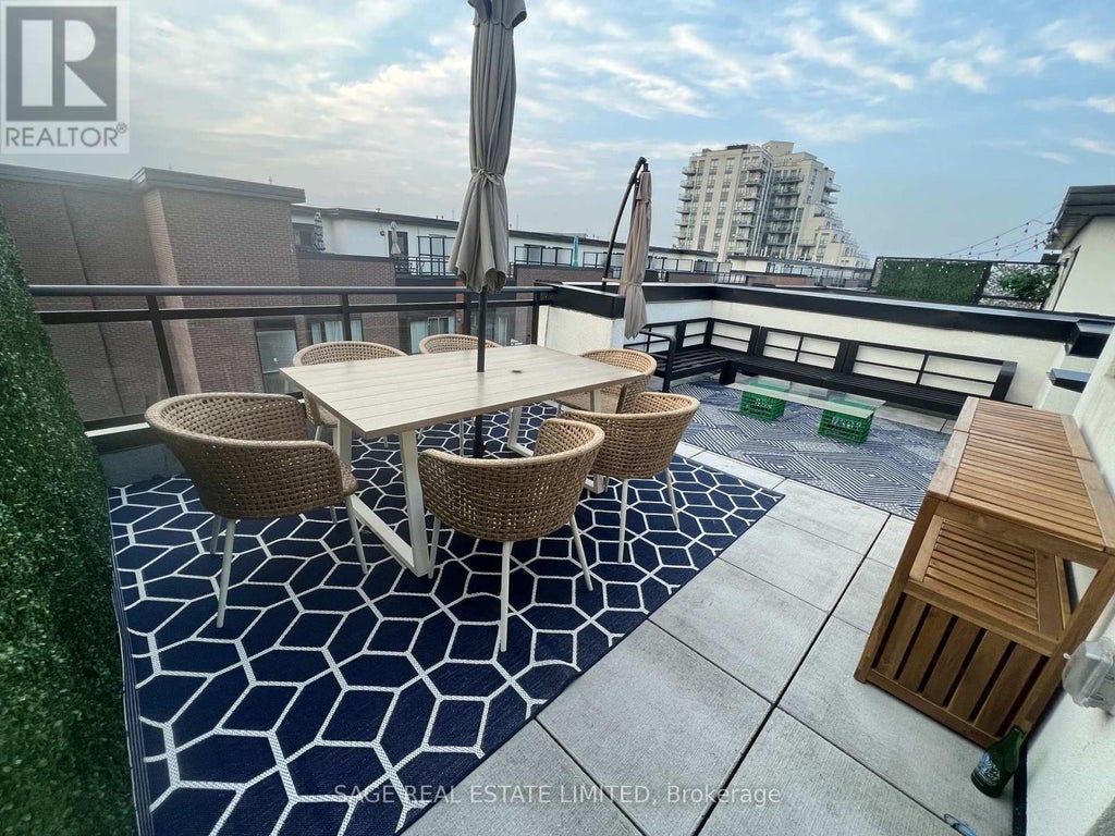 203 - 56 Coles Avenue, Vaughan (vaughan Grove)