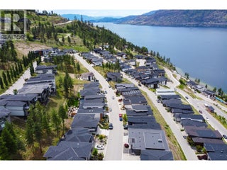 3411 Water Birch Circle Circle Lot# 45. Kelowna, British Columbia
