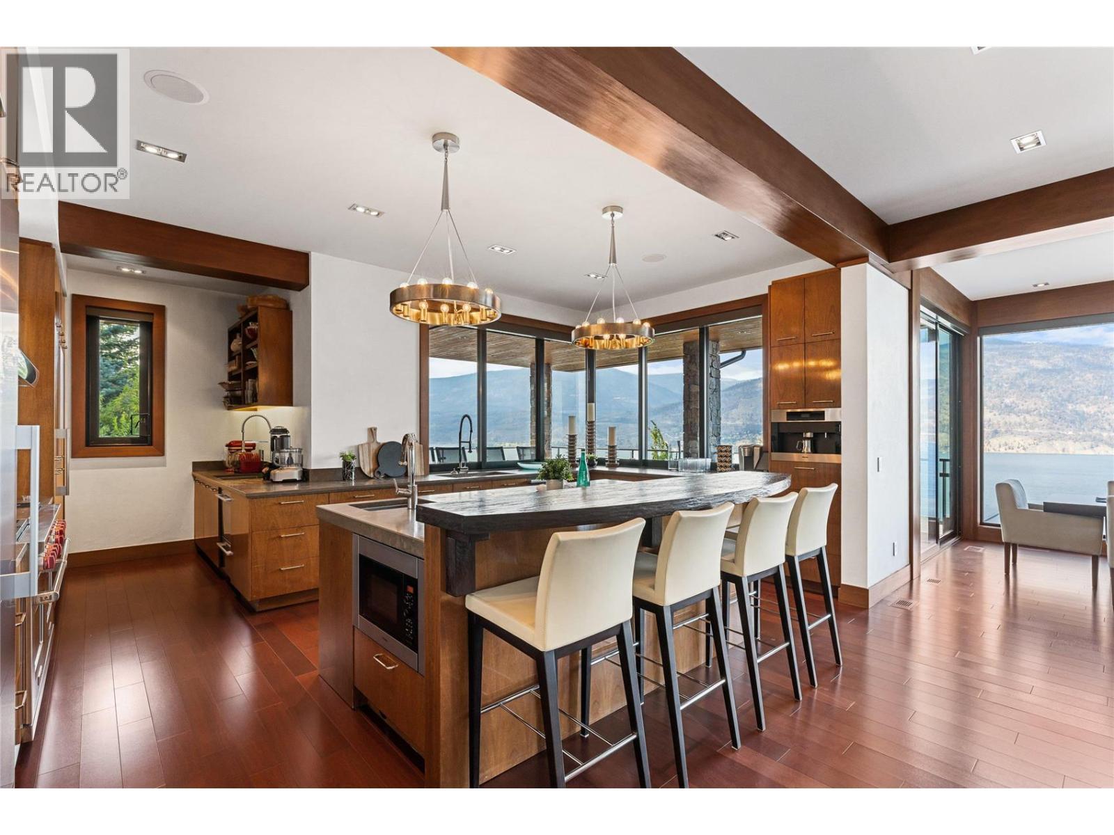 180 Sheerwater Court Unit# 23. Kelowna, British Columbia