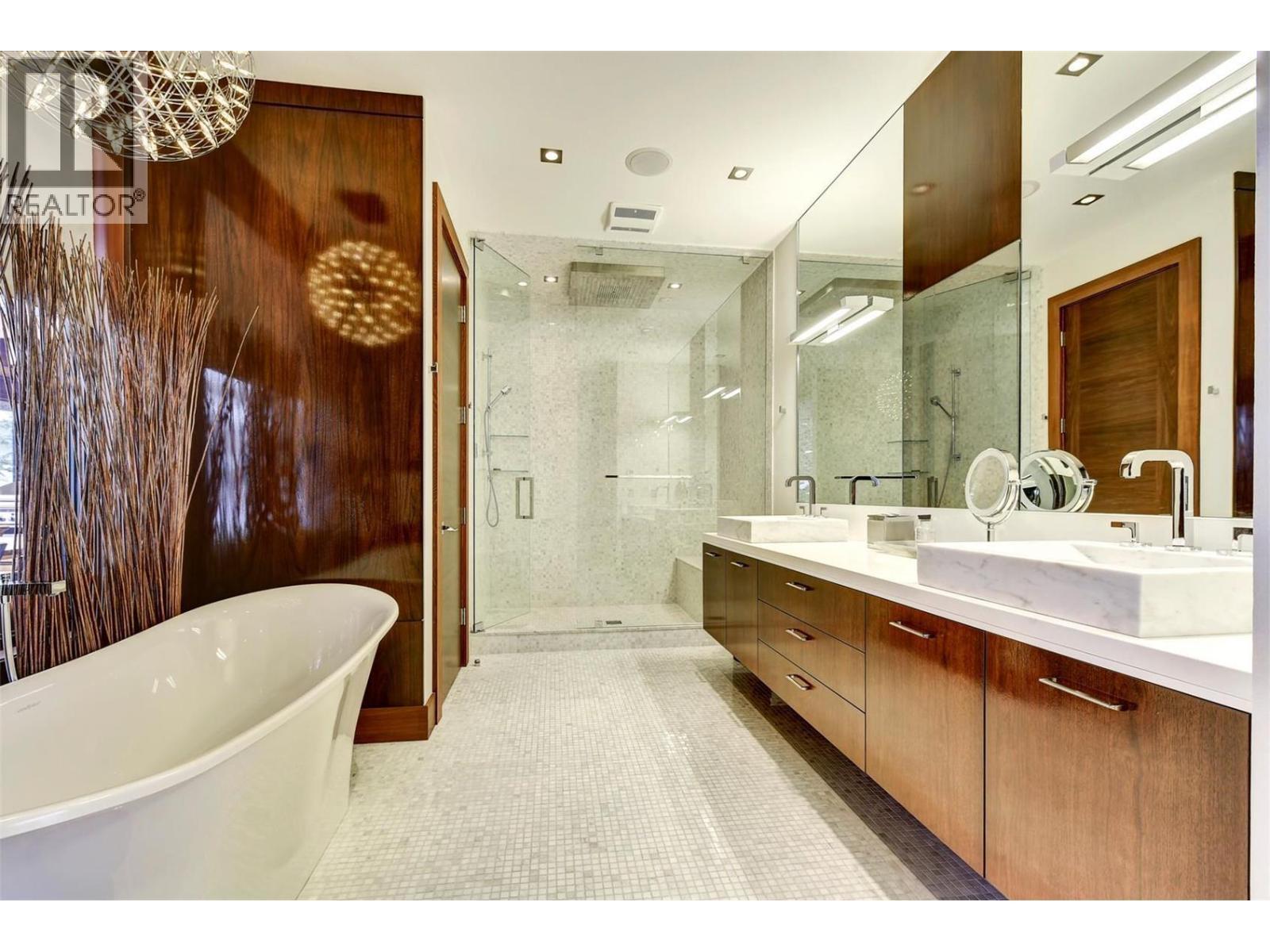 180 Sheerwater Court Unit# 23. Kelowna, British Columbia