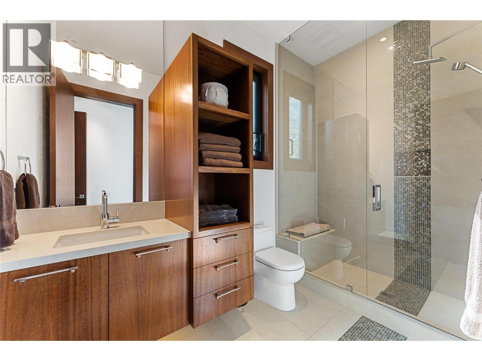 180 Sheerwater Court Unit# 23. Kelowna, British Columbia